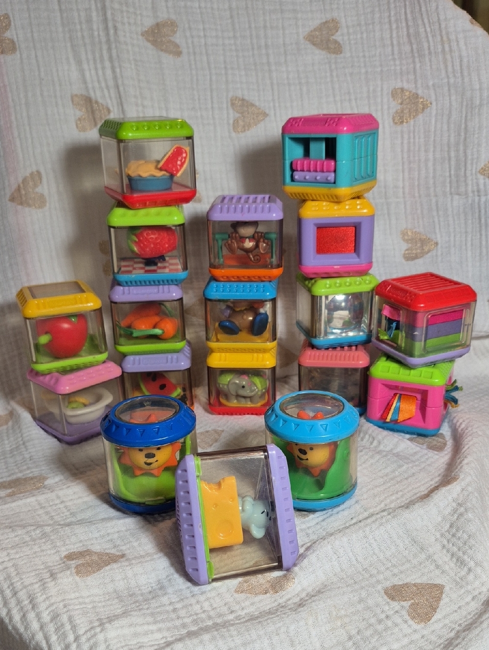 Set of 18▪︎Fisher Price▪︎Peek•a•Boo Blocks▪︎Sensory Toys